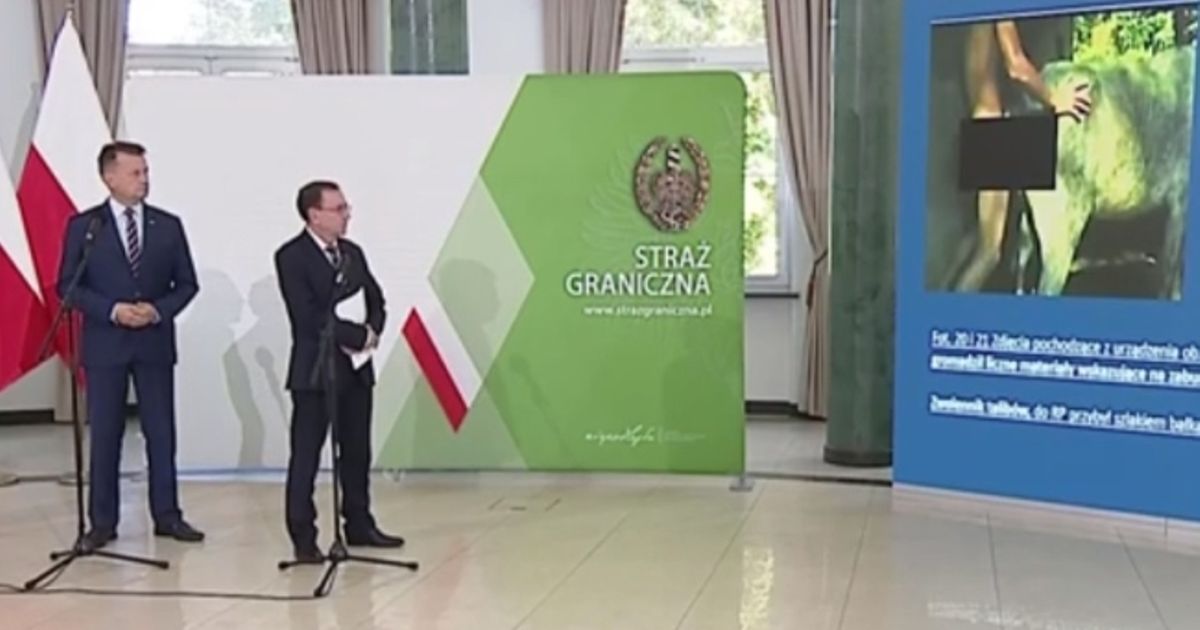Szok. Minister Kamiński pokazał zdjęcie, na którym mężczyzna gwałci krowę -  blog Redakcja