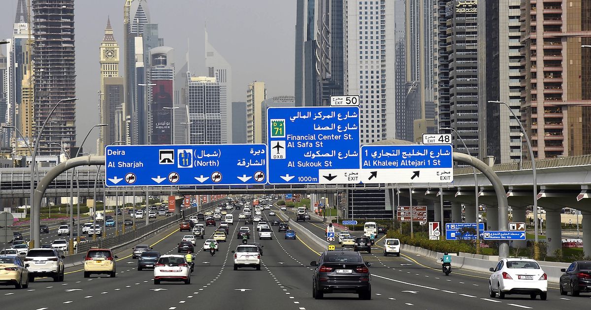 Raj na piasku. Dlaczego miliony ludzi wybrały Dubaj?