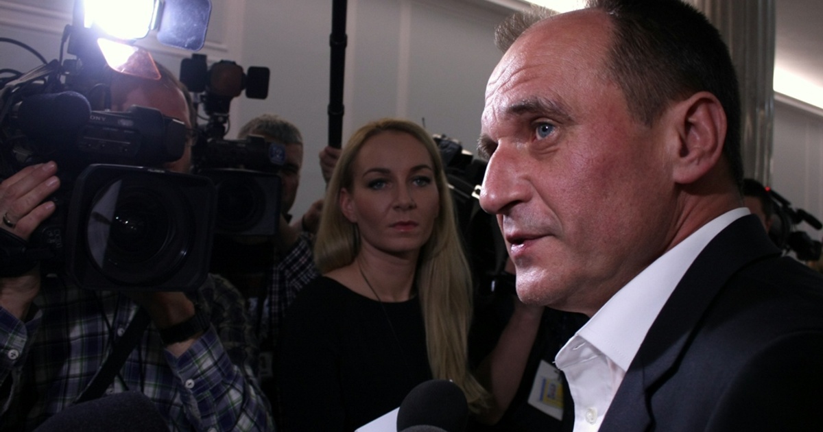 Kukiz: Nie popieram komisji lex Tusk, ale głosowałem za