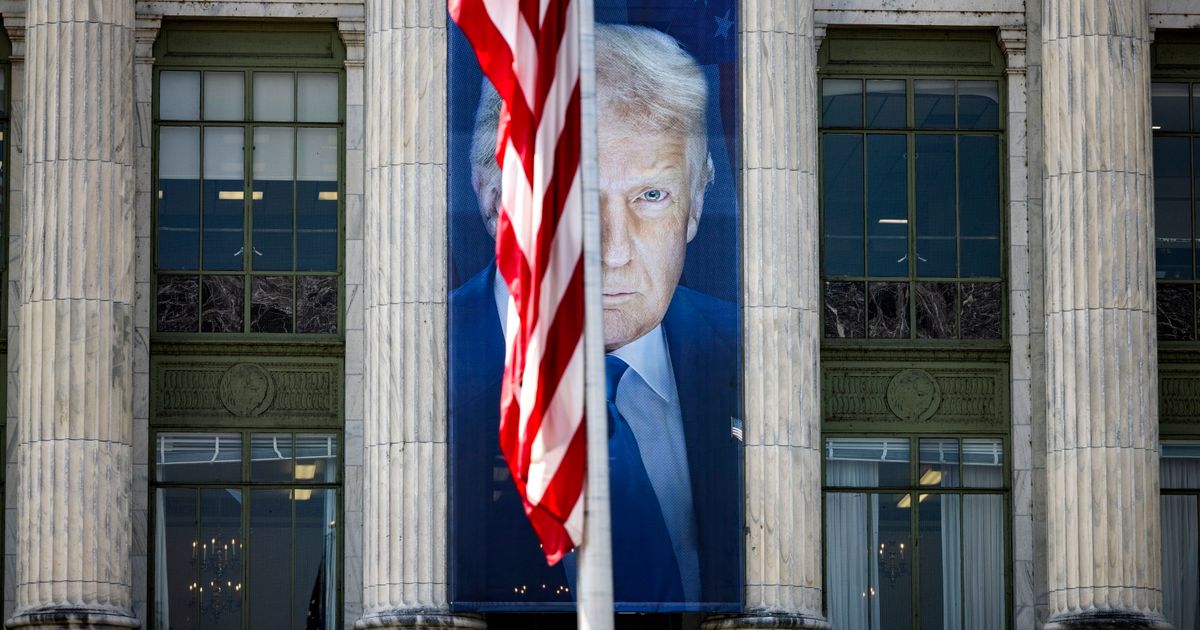 Donald Trump atakuje gwiazdy pop. "Springsteen to dupek, a Swift przestała być na topie"