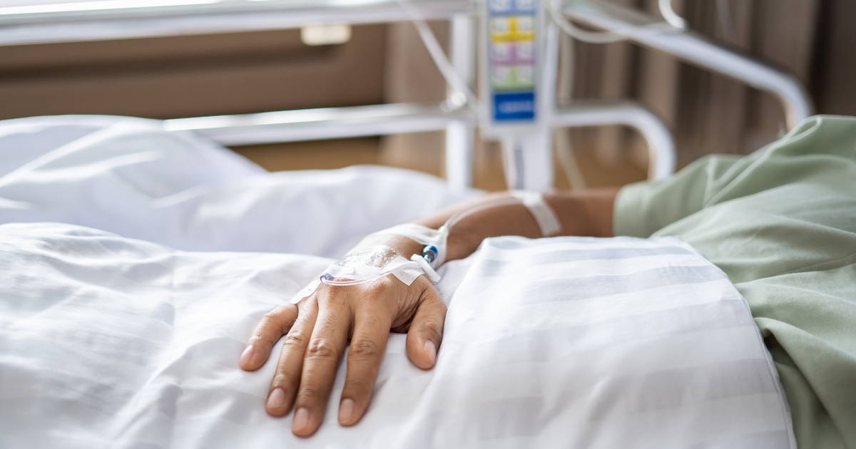 Pacjent chory na nowotwór wątpił w skuteczność leczenia. Lekarz odmówił ...